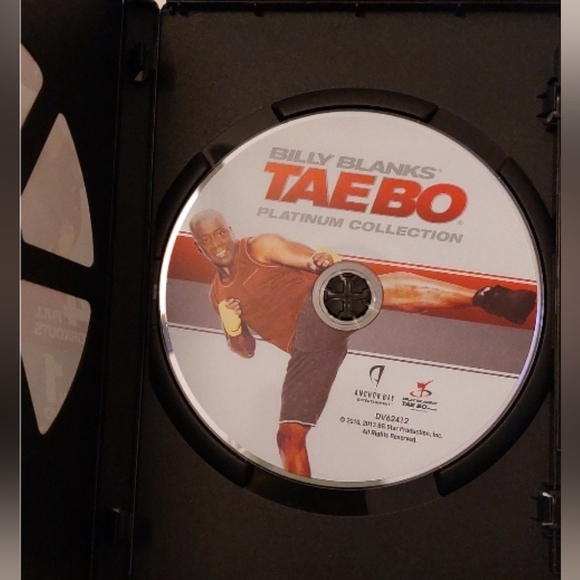 Set of 3 workout videos. Billy Blanks Tae Bo and Jillian Michaels - Picture 4 of 10